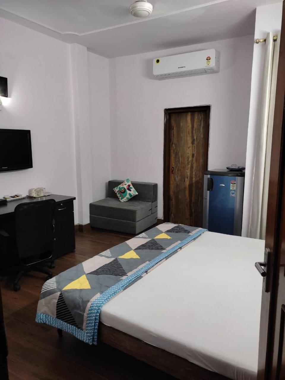 Tatvamasi Homestay Nowe Delhi Zewnętrze zdjęcie